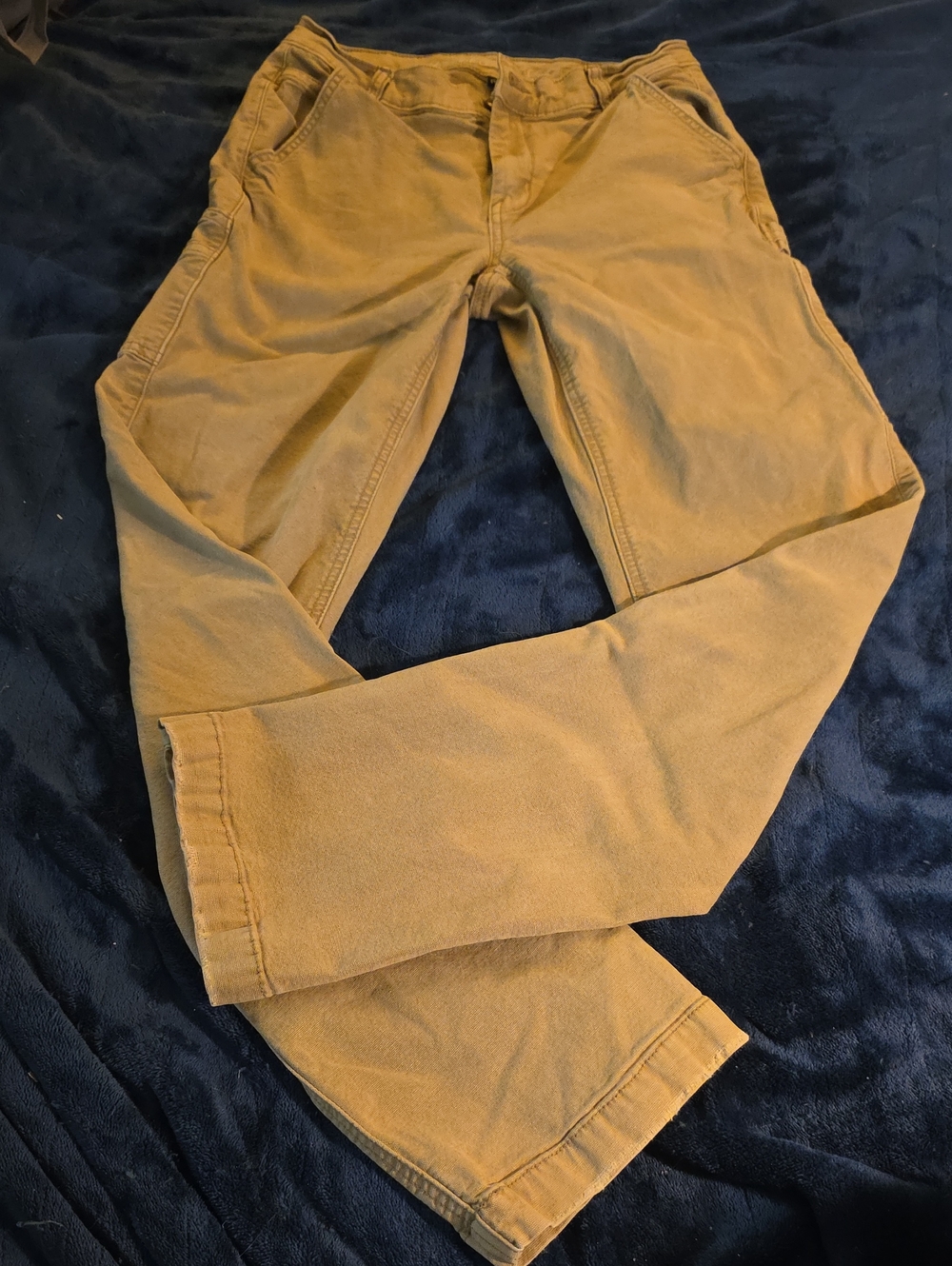 American Eagle Outfitters Women's Khaki Straight-Leg Cargo Pants